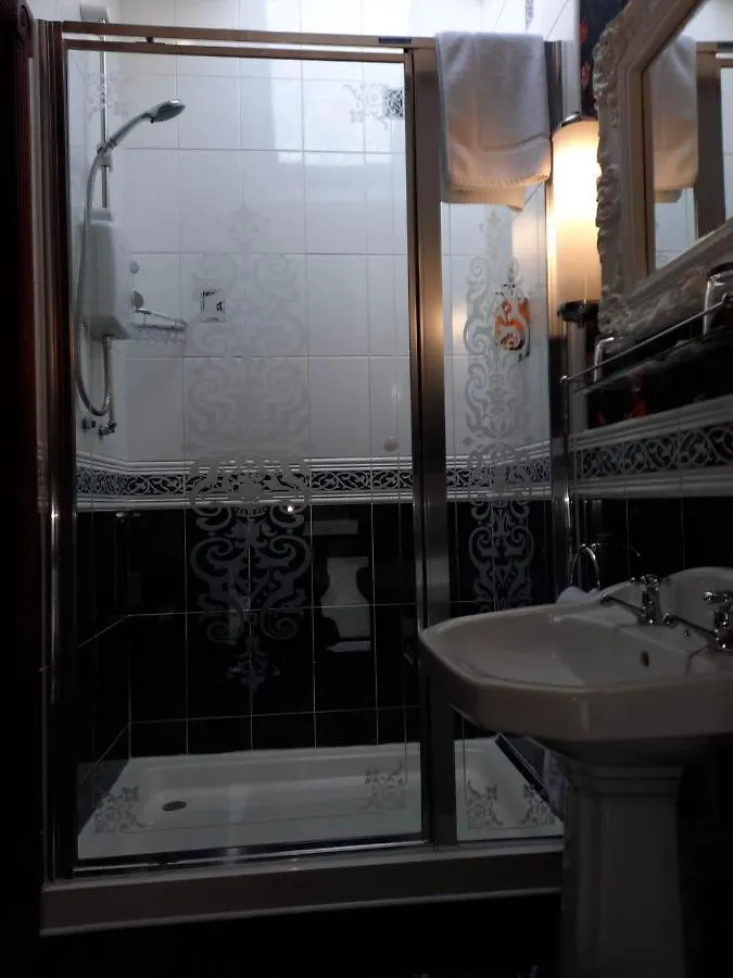 Pensionat The Lonsdale Hotell Blackpool